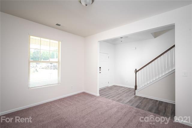 Foto del edificio - 3101 Selwyn Landing Dr