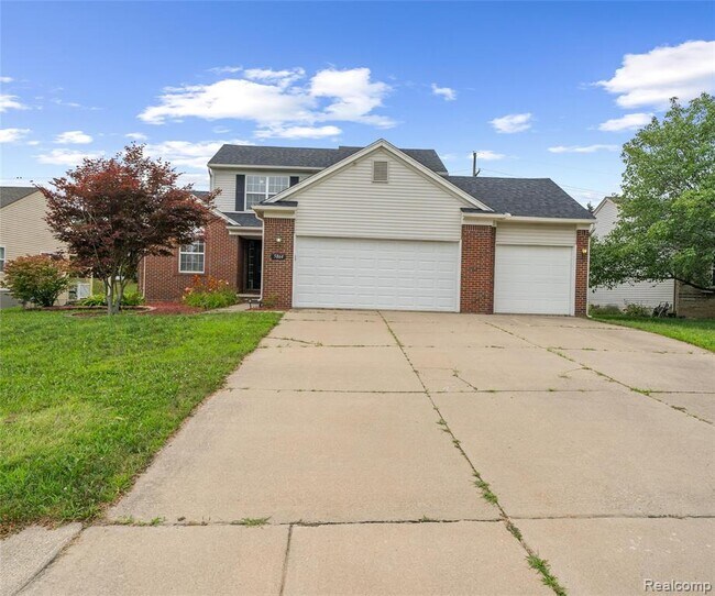 Foto del edificio - 5864 Willow Ridge Dr