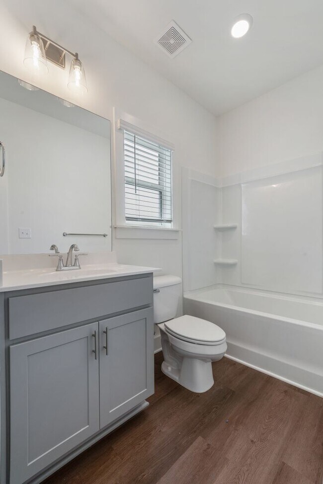 Building Photo - Be the 1st to live in this 3 bedroom house...
