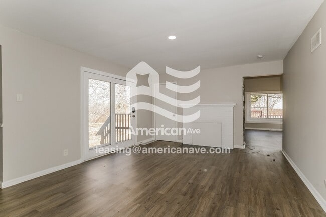 Building Photo - 2480 Redman Rd