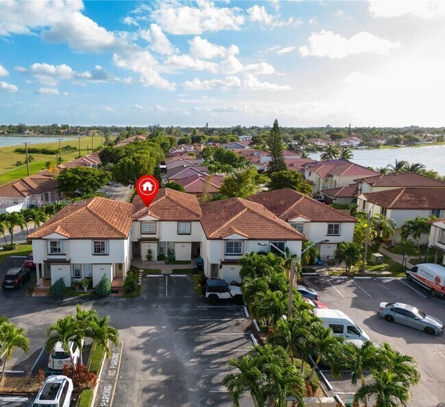 Foto del edificio - 12304 NW 10th Ln