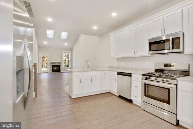 Foto del edificio - 5609 Finley Rose Ct