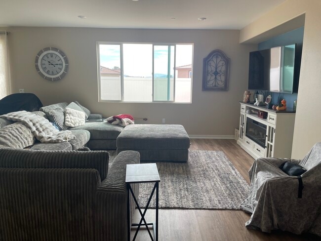 Foto del edificio - 31144 Antares St