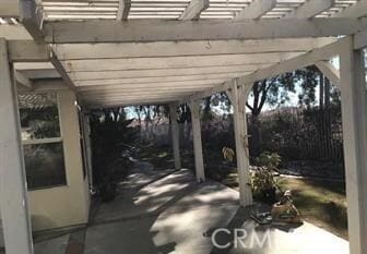 Foto del edificio - 7184 Cloverhill Dr