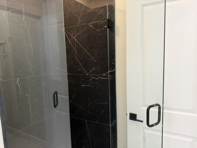 Foto del edificio - 276 Tahoe Wy