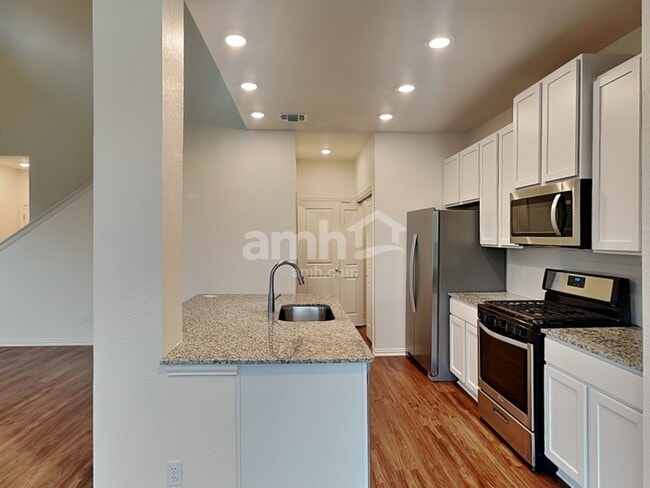 Building Photo - 324 Aspen Waters