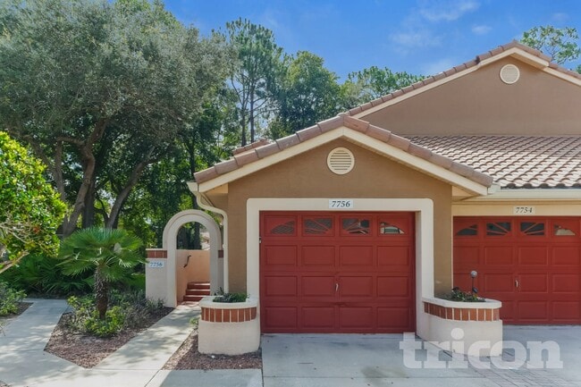 Building Photo - 7756 Sugar Bend Dr