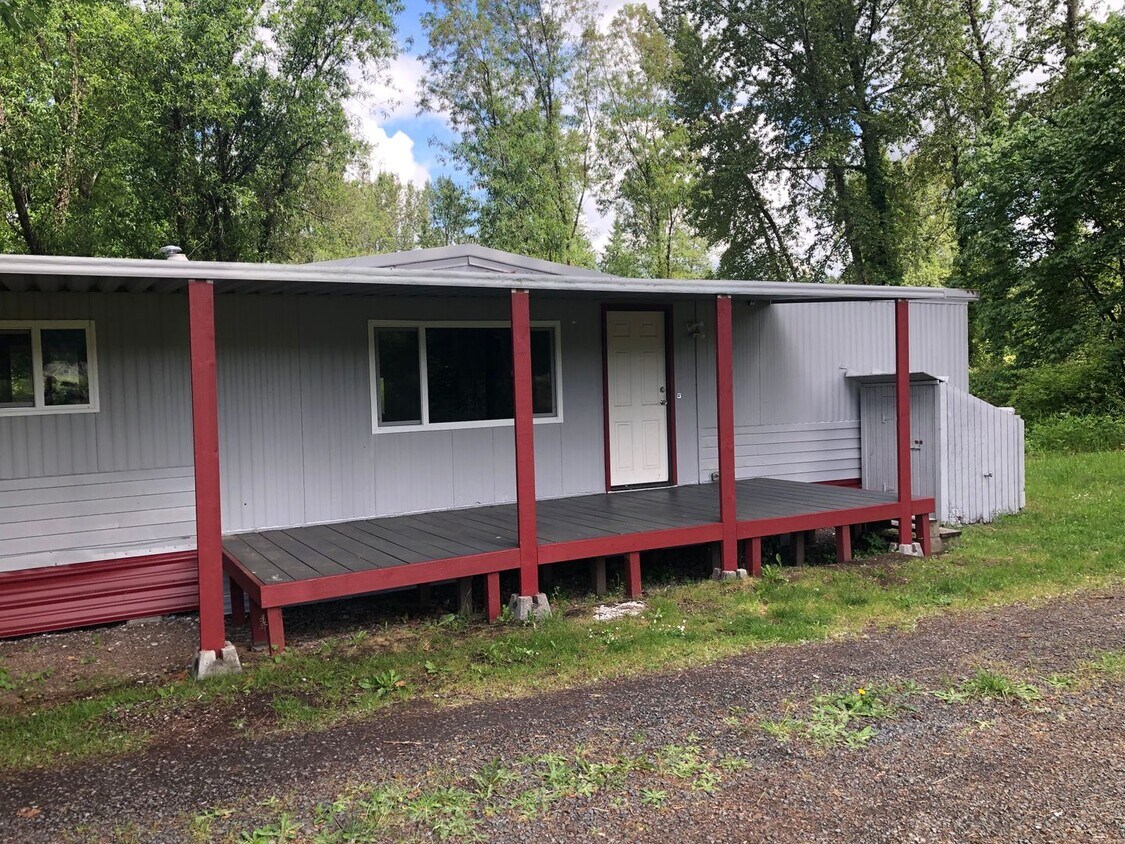 Primary Photo - Updated MH trailer near the McKenzie River