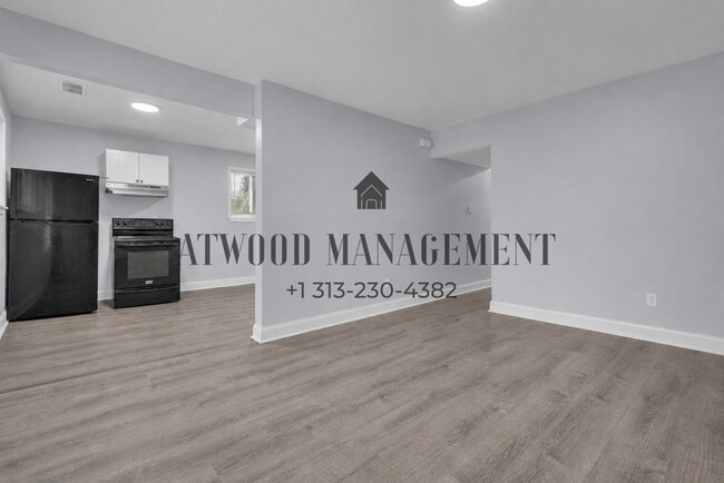 Building Photo - This beautifully updated 3-bedroom, 1-bath single-family home is ready for move-in!