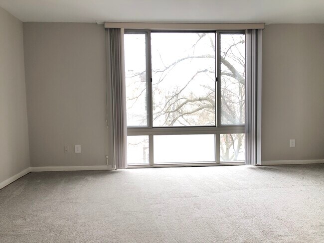 Sala de estar - 950 25th St NW