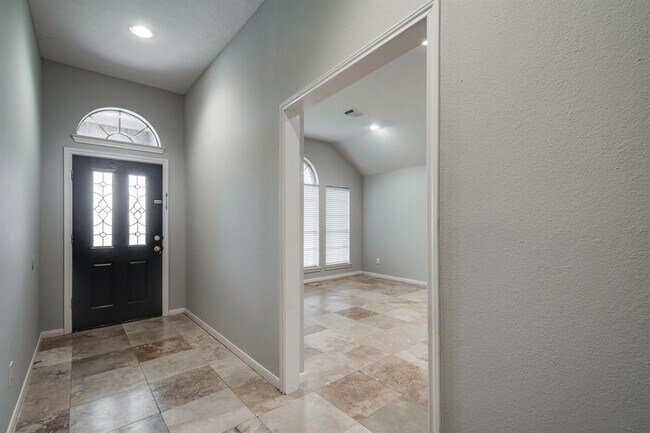 Foto del edificio - 19406 Pinewood Bluff Ln