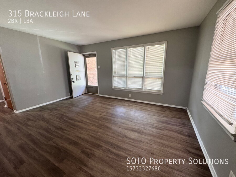 Primary Photo - 315 Brackleigh Ln