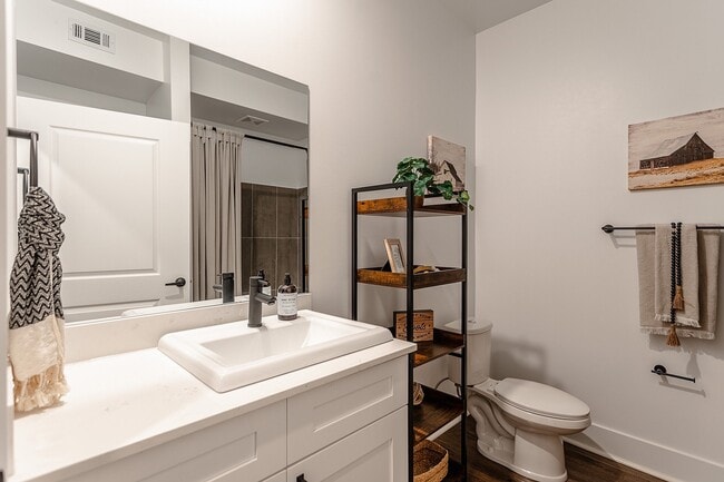 Building Photo - Pointe Grand Brick City