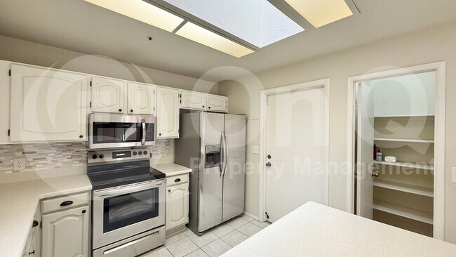 Foto del edificio - 10944 N 117th Pl