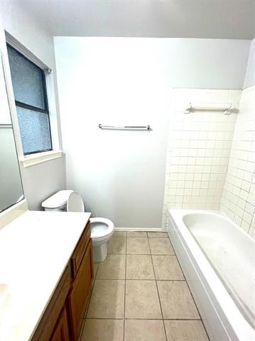 Foto del edificio - 1401 Marigold Dr