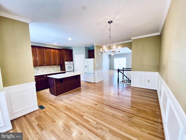 Foto del edificio - 8381 Jovin Cir