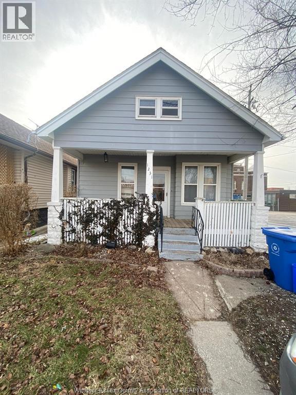 Photo du bâtiment - 1231 WINDSOR