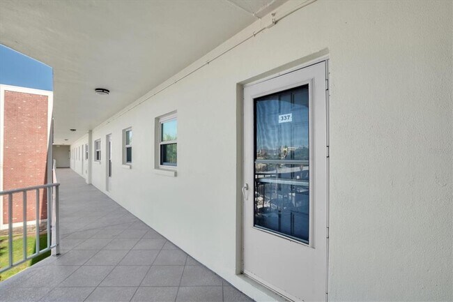 Foto del edificio - 5575 Gulf Blvd