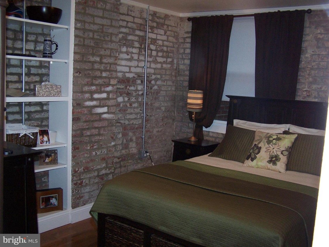 Primary Photo - 1333 T St NW
