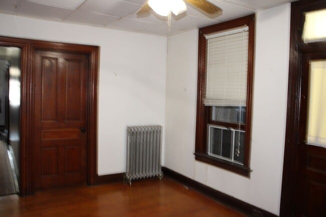 Foto del edificio - 1st floor apartment