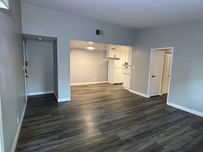 Foto del edificio - 1116 J St