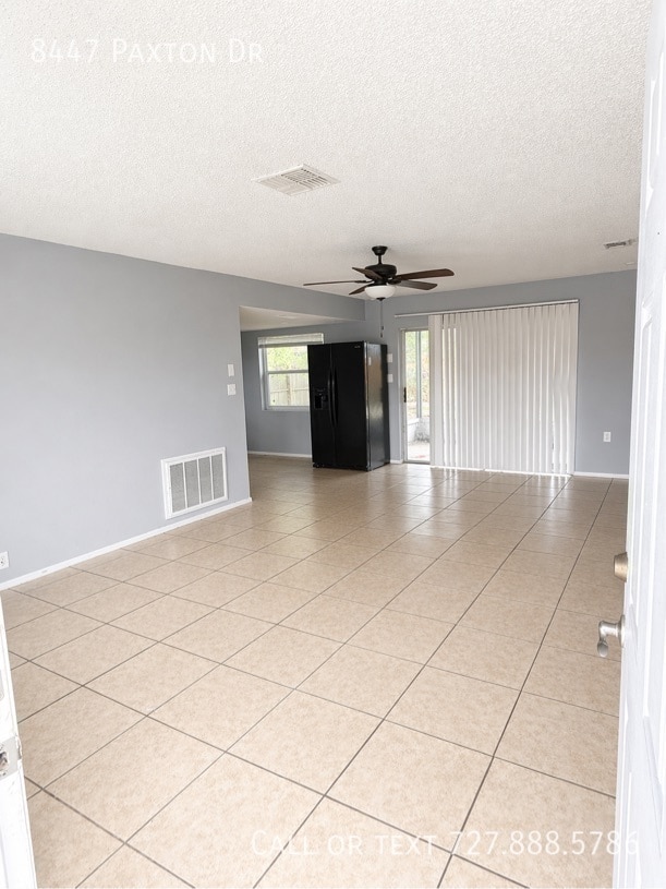 Building Photo - 8447 Paxton Dr