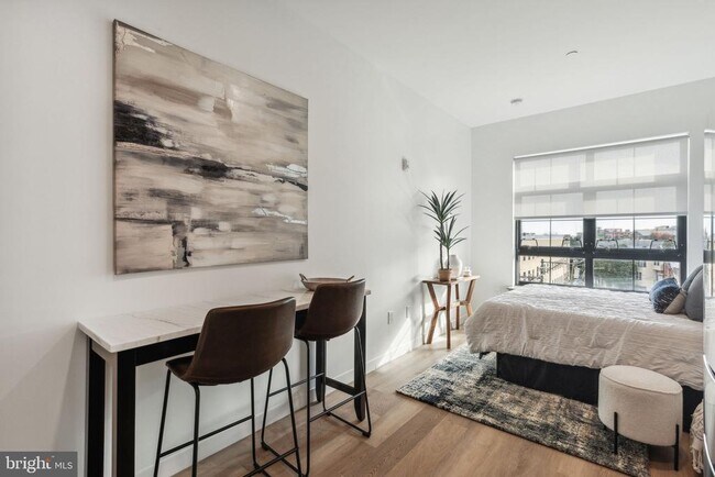 Foto del edificio - 1122 Frankford Ave