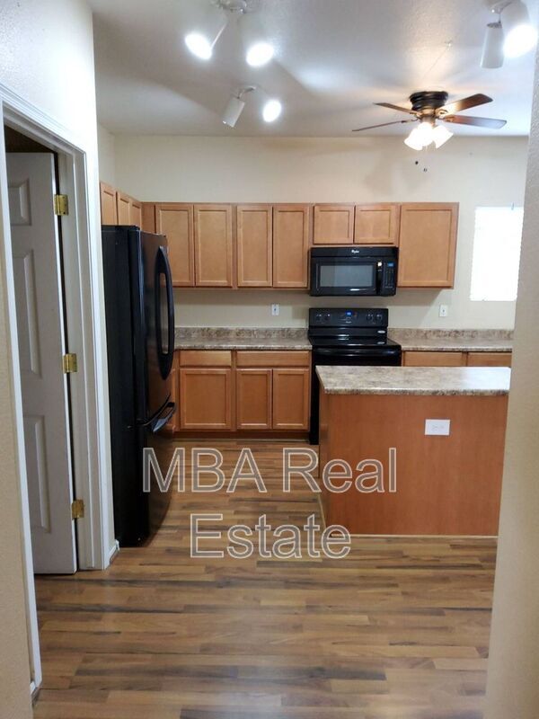 Foto del edificio - 6434 W Hackamore Dr