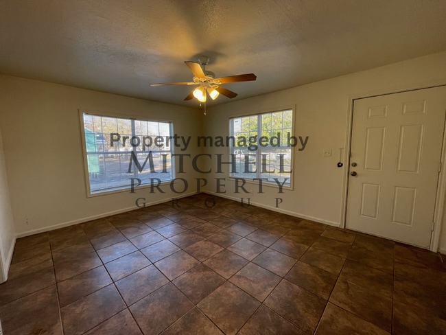 Foto del edificio - Wolflin~ 2 bedroom 1 bath!