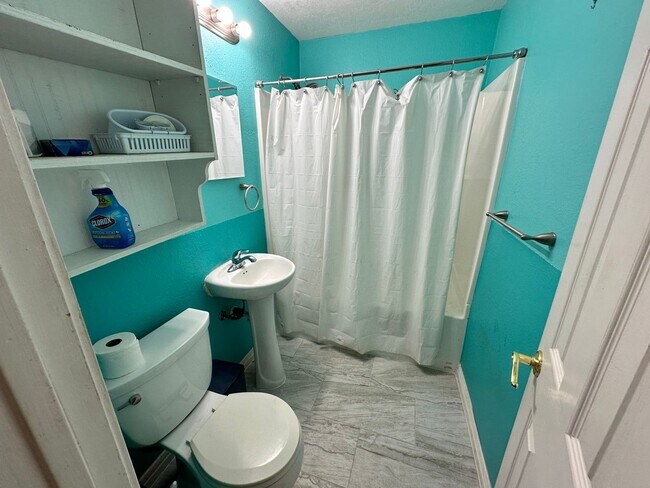 Foto del edificio - 2 Bed 1 Bath NW OKC