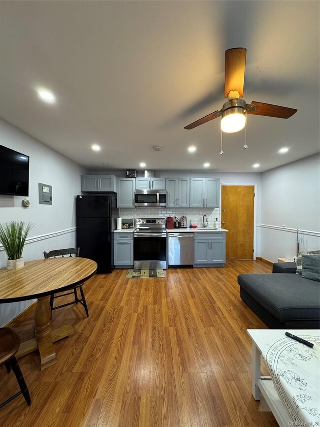 Building Photo - 287 NY-32