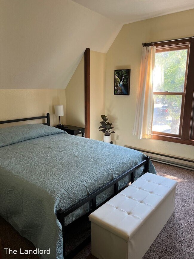 Foto del edificio - 3 br, 2 bath House - 306 Lupfer Ave
