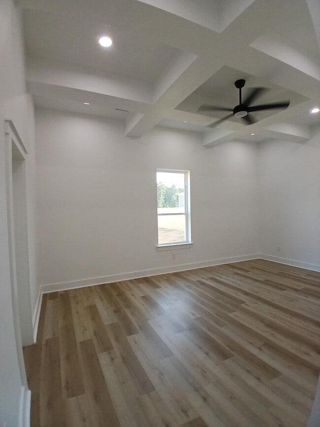 Building Photo - 1132 Longleaf Pne St