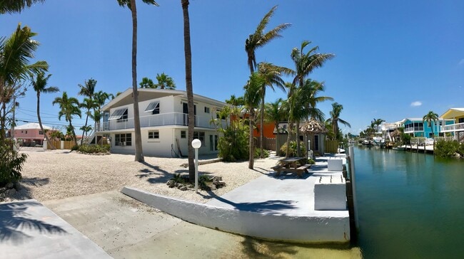 Building Photo - 27441 W Indies Dr