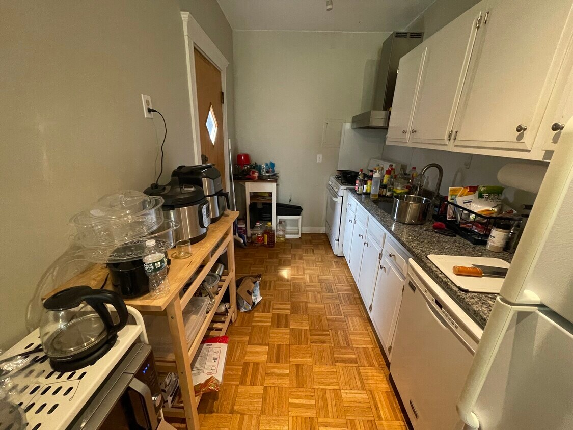 Foto principal - 183 Chestnut Hill Ave