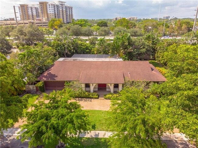 Building Photo - 1701 SW 75th Terrace