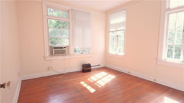 Building Photo - 7801 Hampson St