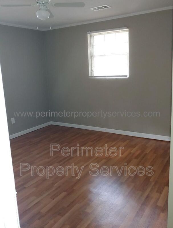 9698 Pine St NE Unit 98 Pine St NE, Fairburn, GA 30213 Condo for