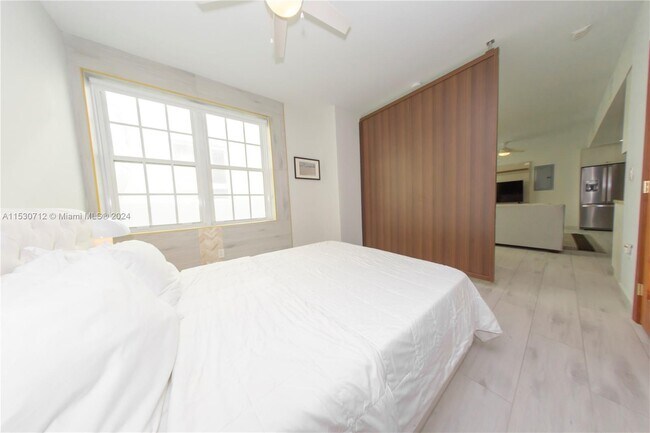 Foto del edificio - 820 Ocean Dr