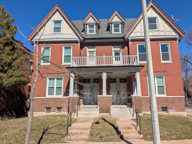 Building Photo - 3501 Pestalozzi St
