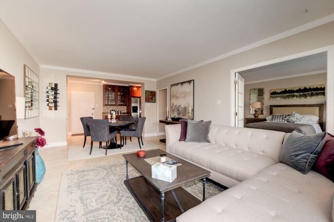 Foto del edificio - 2475 Virginia Ave NW