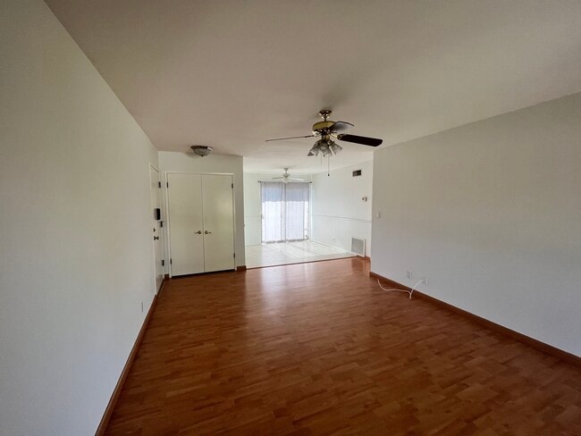 Building Photo - 24420 W Nicklaus Dr