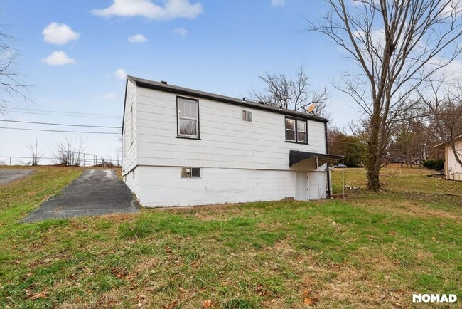 Building Photo - 226 Argent Ave