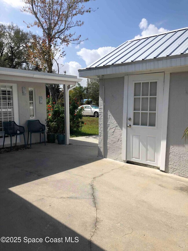 Foto del edificio - 1526 Magnolia St NE