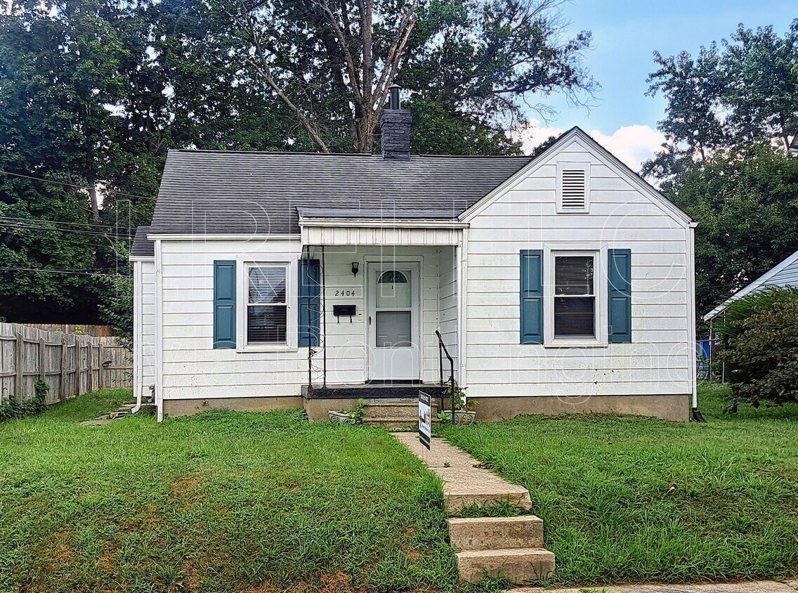 Photo - 2404 Shelby St