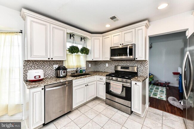 Foto del edificio - 14507 William Carr Ln