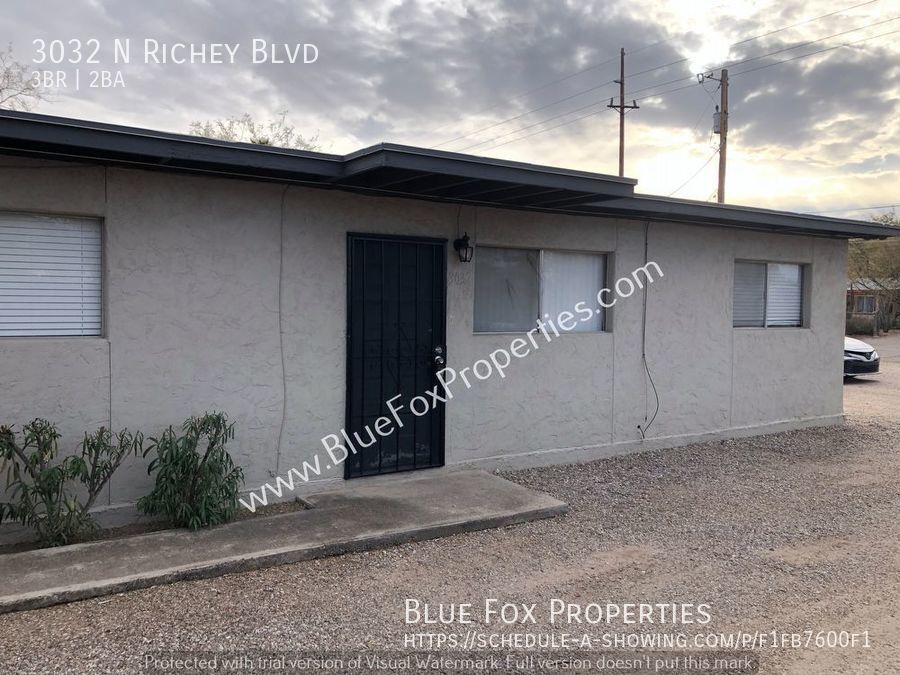 Primary Photo - 3032 N Richey Blvd