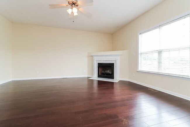 Building Photo - 36 Faircloth Ct