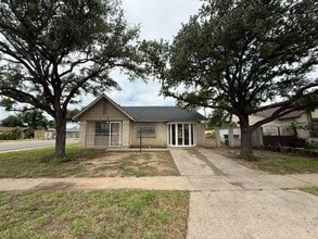Building Photo - 126 Atlanta Dr