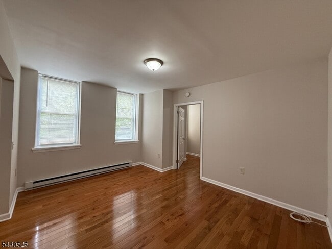 Foto del edificio - 39 Glenridge Ave